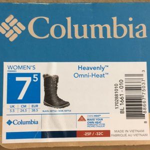 (7.5) Columbia Heavenly Omni-Heat Snow Boots